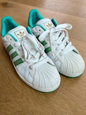 Adidas Originals Superstar Shell Toe Sneaker Leather White/Green/Teal Women's 8